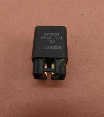 Relé Suzuki GSXR 600 R6 2008-2009 G8MS-S23 Foto 1 de 4
