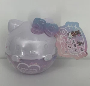 LOL Surprise Puppe Hello Kitty 50th Anniversary Miss Pearly LIMITED EDITION - Bild 1 von 1
