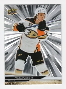 2024-25 Upper Deck Trevor Zegras OUTBURST Card #251 Anaheim Ducks - Bild 1 von 2