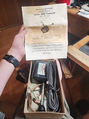 VTG Kelsey-Hayes 39743 Automatic Electric Brake Controller 6 & 12v 50's Read - Image 1 of 4