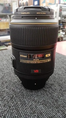 NIKON AF-S VR MICRO NIKKOR 105MM F2 409031 - Image 1 of 4