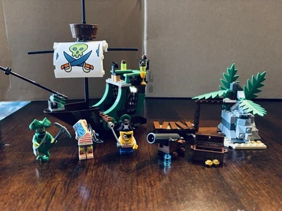 LEGO SpongeBob SquarePants: The Flying Dutchman (3817) Retired 98% Complete - Image 1 of 4