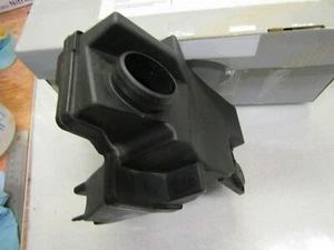 BMW E38 7 series 94-01 735i airbox air box air intake resonator 13711432413 - Picture 1 of 5