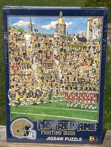 Notre Dame Fighting Irish Jigsaw Puzzle New Sealed 513 pieces 1996 John Holladay - Picture 1 of 3