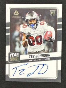 2025 Panini Luminance Year One Signatures RPS Tez Johnson Rookie Auto RC - Bild 1 von 2