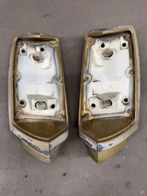 1970-1972 Oldsmobile Vista Cruiser lanterna traseira lanterna traseira moldura F85 - Imagem 1 de 4