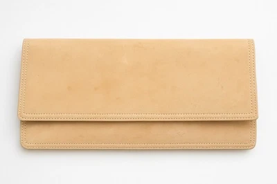 Bolso sin asas vintage BOTTEGA VENETA de cuero de becerro mantequilla, tostado, solapa de gran tamaño Foto 1 de 4