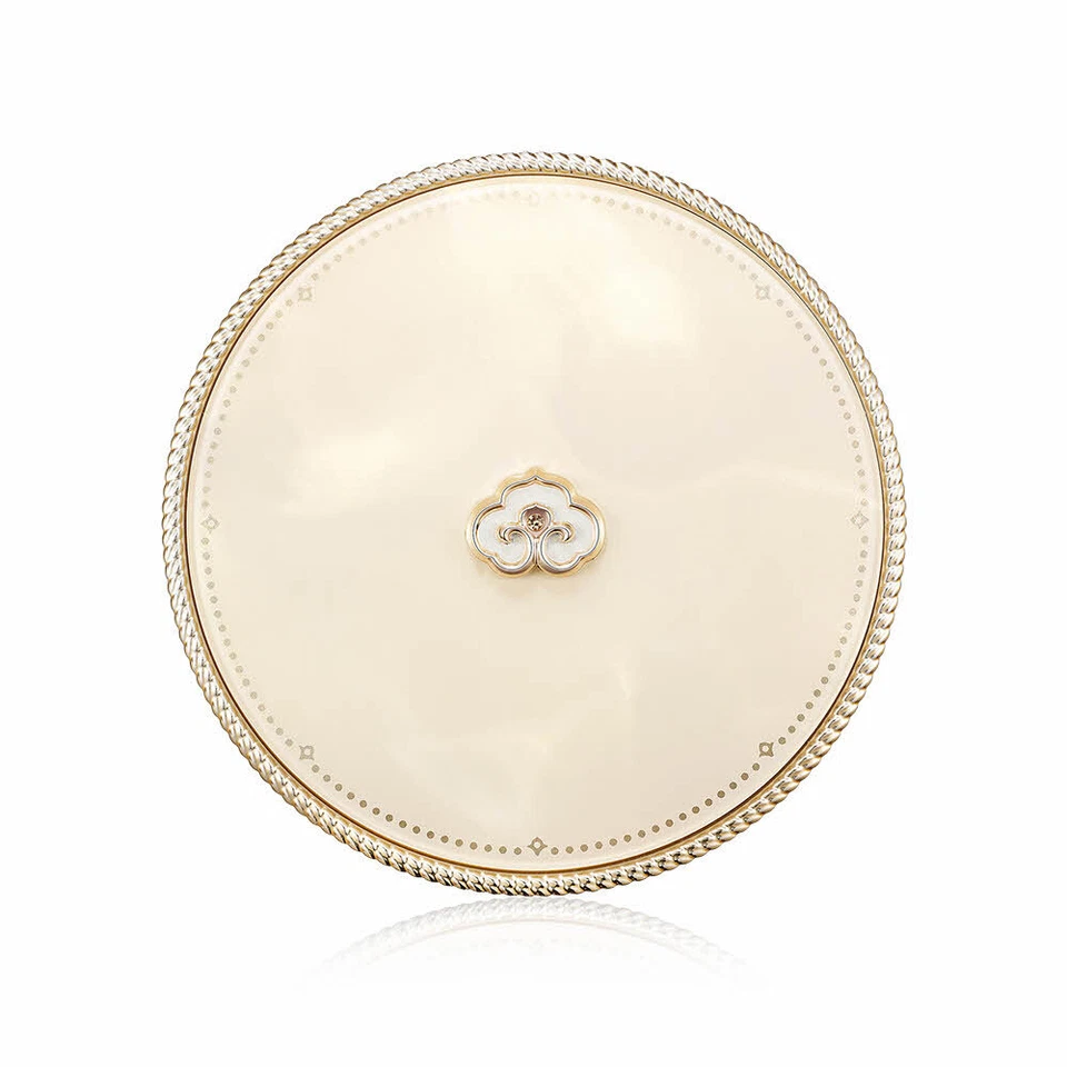 WHOO Gongjinhyang Mi Luxury Golden Cushion Glow (original+refill set) - Image 1 of 4