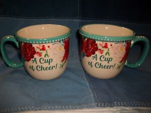 Pioneer Woman "A Cup Of Cheer!" mugs-2