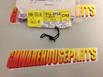 Clip limpiador de aire de admisión de aire SRX 10-13 NUEVO GM # 19168954 Foto 1 de 3