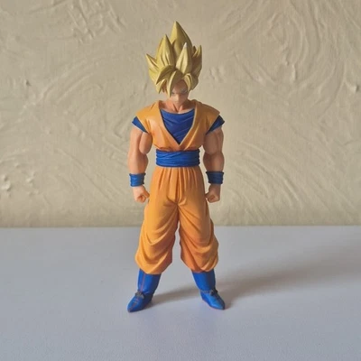 DRAGON BALL - Super Structure Collection DXF Figure Vol.5: Goku Super Saiyan - Image 1 of 4