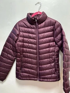 Marmot Women's Puffer Jacket Goose Down, Size Small, Full Zip, Quilted, 700 Fill - Picture 1 of 6