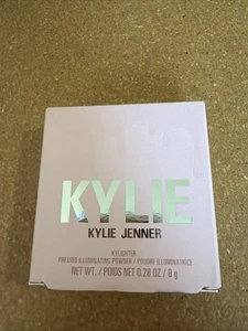 Kylie Jenner Kylighter Illuminating Pressed Powder 060 Queen Drip NEW! - Picture 1 of 4