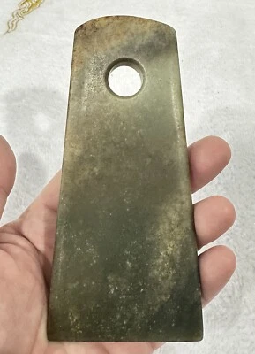 Hacha antigua ritual de jade de calidad superior Yu Fu (come Across Fortune) Foto 1 de 4