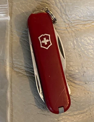 Navaja suiza pequeña - roja 58 mm #45 Foto 1 de 3
