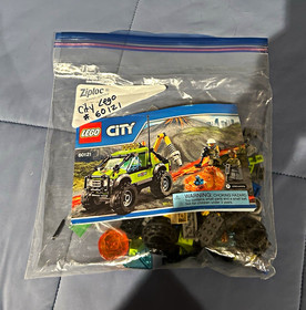 LEGO City 60121 Volcano Exploration Truck fully complete Set 175 pcs No Box