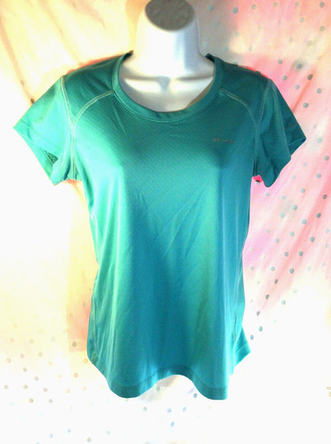 VETEMENTS FELPA CON CAPPUCCIO DONNA ALLSEASON ADERENTE SOTTO ARMATURA. TAGLIA MEDIA. Nuovo senza etichette