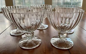 5 Cristal D'Arques-Durand Quadro Faceted Stemmed Ice Cream Dishes Made in France - Picture 1 of 10