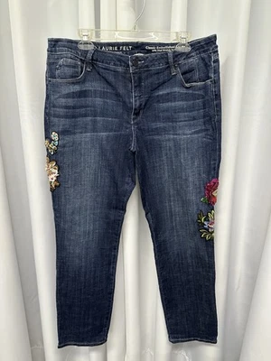 laurie felt Los Angeles jeans Classic Embellished Boyfriend Size 16 Inseam 30 - Image 1 of 4