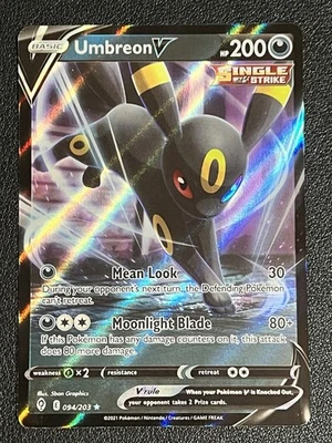 Umbreon V 094/203 SWSH07: Evolving Skies Holo - Image 1 of 2