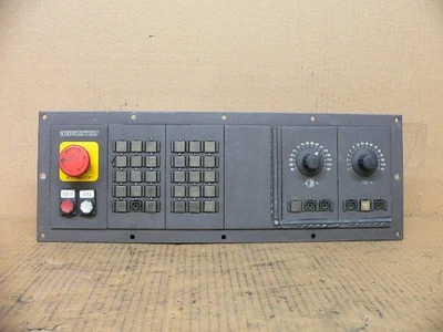 Panel de operador de placa de control Indramat Btm13.1-Nb-Ta-Ta-Ba-Sa-Va-2Ea Foto 1 de 3