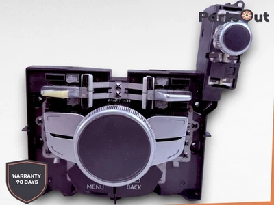 AUDI A3 2015-2016 - Panel de control de interfaz multimedia OEM Foto 1 de 4