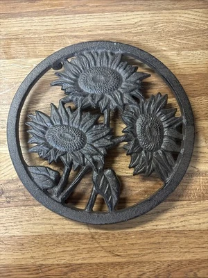 Olla caliente de girasol de hierro fundido plato caliente remache decoración de cocina marrón rústico 7 pulgadas Foto 1 de 2