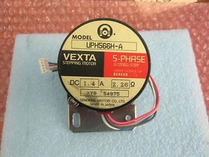 Modelo Vexta: UPH566H-A. Motor paso a paso de 5 fases. Paso 1.4A DC, 2.6 Ω, 0.72º - Imagen 1 de 1