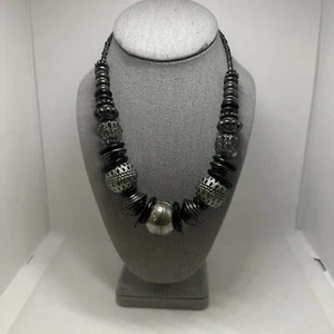 Black Rust& Silver Semi Chunky Bead Statement Costume Necklace Nice 9-12” Used - Picture 1 of 15