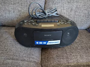 Sony Boombox CFD-S50 AM/FM Radio Stereo CD Cassette - Picture 1 of 5