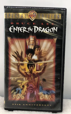 Enter the Dragon 25th Anniversary (VHS, R, 1998) Bruce Lee Foto 1 de 3