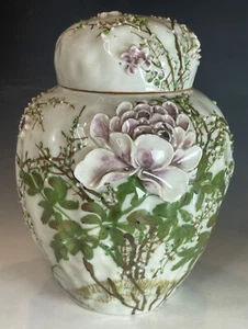 FINE Antique Japanese Meiji Era Celadon Porcelain Molded Jar 19th C. Art Ceramic - Picture 1 of 17