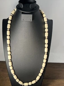 Vintage 1970s Long necklace White Lucite Beaded Silver Beaded 30” - Picture 1 of 2