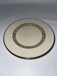 Lenox Springdale 6 3/8"china dessert plate - Picture 1 of 3