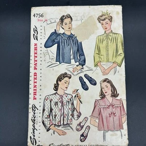 Conjunto completo de chaqueta y zapatilla de cama Simplicity 4756 Misses talla única busto 38 corte - Imagen 1 de 3