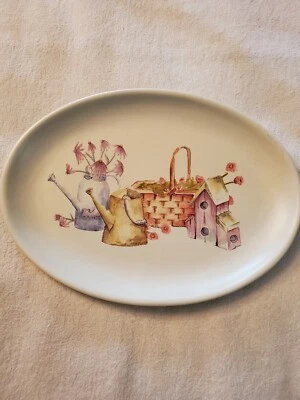 Sonoma Home Goods EN EL JARDÍN Plato Ovalado Casa de Pájaros Latas de Riego Cesta 14"  Foto 1 de 4