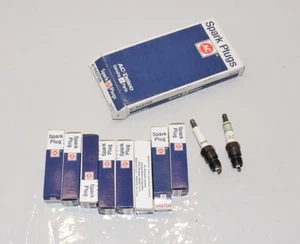 NOS AC Delco GM OEM Box of 8 R45TS8 Spark Plugs 5613721 - C33 - Bild 1 von 8