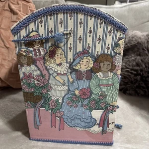 Armario Muñeca Artesanal Por Dolores Rawding Raro Pieza Personalizada Por Ella - Imagen 1 de 15