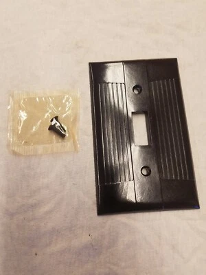 Eagle #134 Deco Brown Ribbed Bakelite Switch Plate Wall Cover - Image 1 of 4