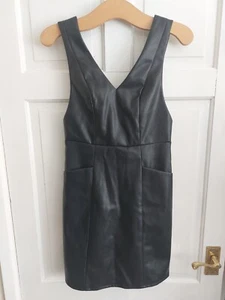 Dorothy Perkins schwarz Taschen Pu Kunstleder Träger Minikleid Uk 6 Petite - Bild 1 von 10