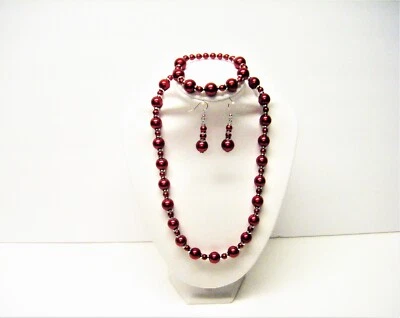 Juego de collar/pulsera/pendientes de perlas espaciadoras CCB plateadas de perlas de vidrio rojo oscuro Foto 1 de 4