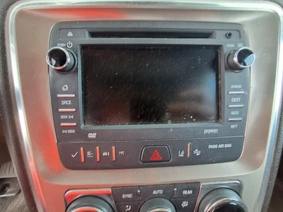 Pantalla de infoentretenimiento usada se adapta a: 2015 Gmc Acadia pantalla de DVD montada en el techo grado A Foto 1 de 4