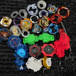Riesiges Set Beyblade Werfer Teile Tomy Hasbro Helios Belial Ragnaruk Spiralfuchs - Bild 1 von 19