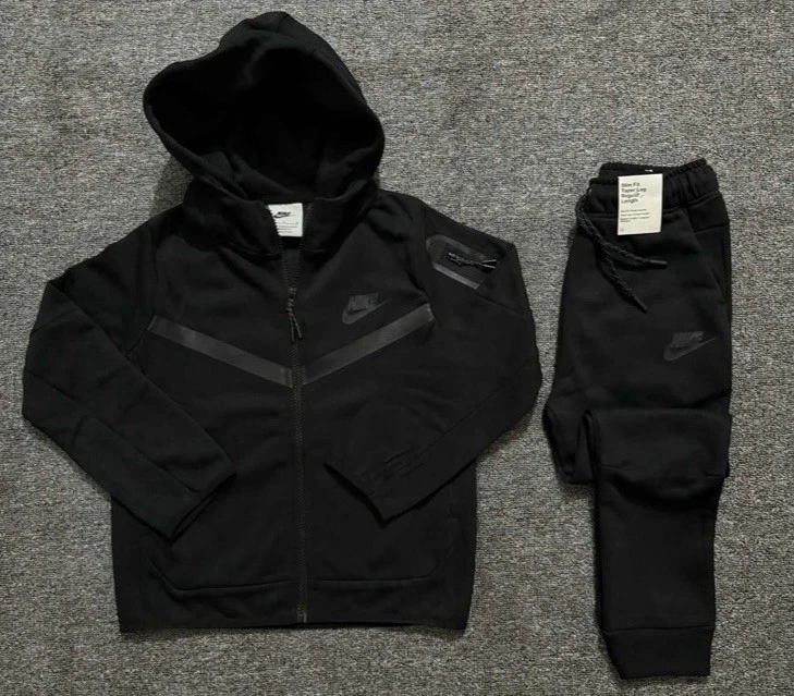 Nike Tech Fleece Set Kids Full Zip Hoodie Jogger Pants Set - Image 1 of 4