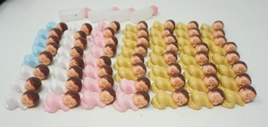 Lote de 56 adornos vintage de plástico para dormir para bebés de 1,5" para pasteles Wilton - Imagen 1 de 6