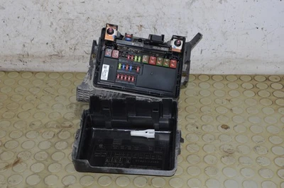 25654 Centralina portafusibili Hyundai i20 dal 2007 al 2014 cod 91941-1j200 - Immagine 1 di 4