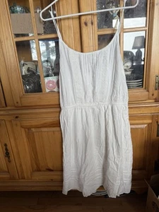 white summer dress New With Tag, Lined. Size L Very Pretty - Picture 1 of 9