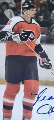 Mark Howe #2  Retired By The Flyers  Signed 8x10 Photo w/COA. HOF, Gordie's Son. - Image 1 of 4