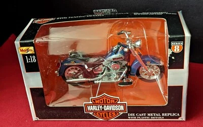 1:18 Maisto Harley Davidson Series 8  1986 FLST Heritage Softail Blue  NIB 🎁 - Image 1 of 2