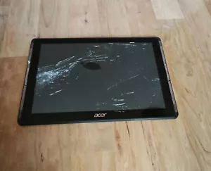 Acer Iconia Tab 10 64GB Modell A3-A40 in schwarz-gold ( defekt ) - Bild 1 von 2